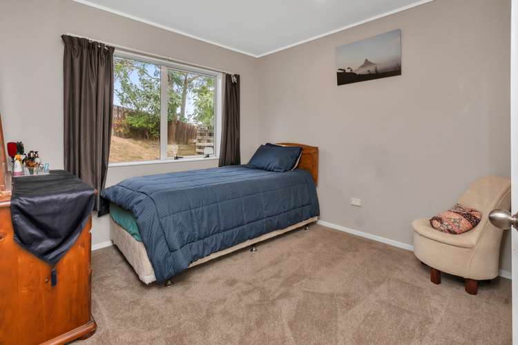 10 Howards Way Kamo_14