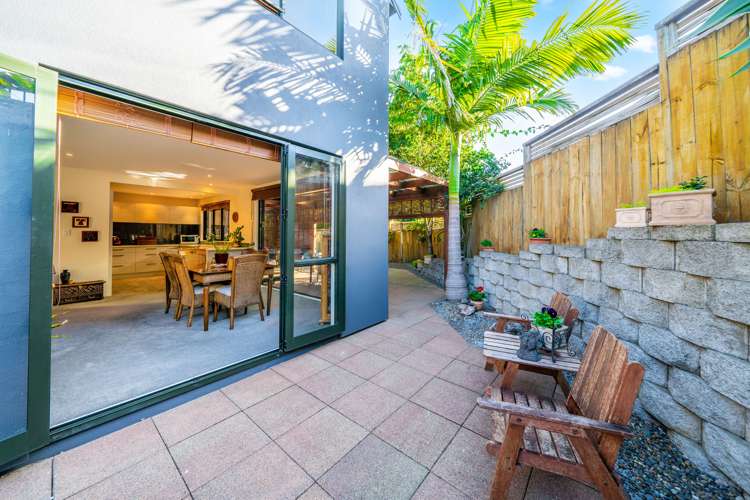 2/33 Maxine Place Saint Heliers_16