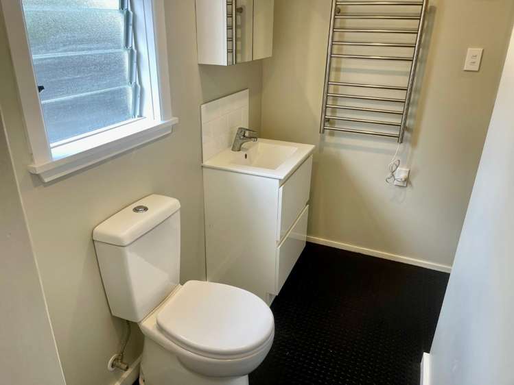 1/16 Kawerau Avenue Devonport_9