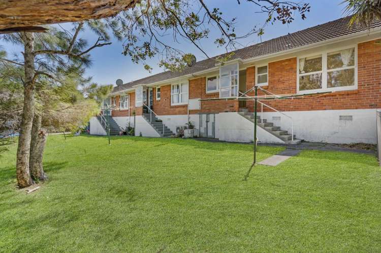 2/45 Merani Street Narrow Neck_12