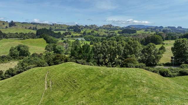 Waikite Valley. Space. Views. Opportunity.