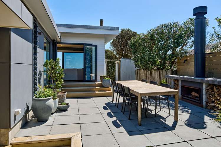102 The Esplanade Raumati South_28