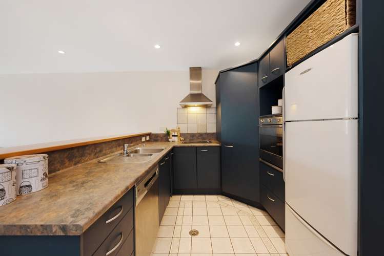 4c/5 Kent Terrace Mount Victoria_6