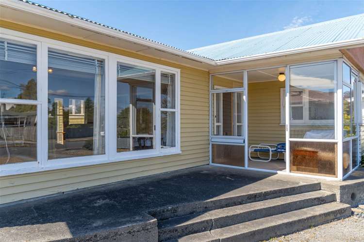 32 Keir Crescent Masterton_2
