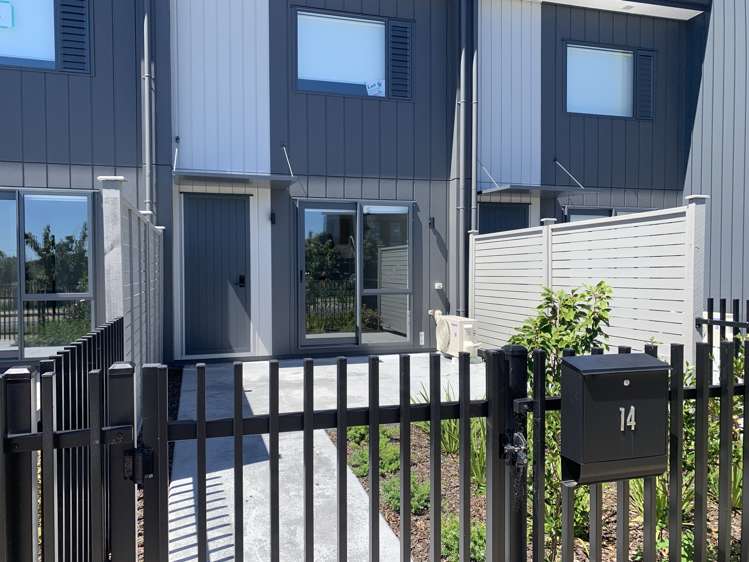 14 PORT WAY "PARK GREEN" Papakura_20