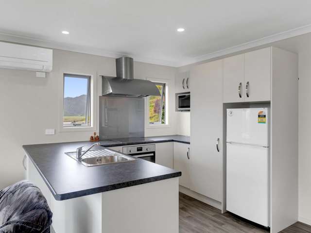 17 Rauparaha Street Marokopa_3