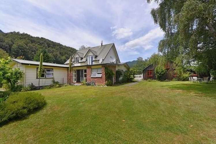 560 Shenandoah Highway Murchison_12