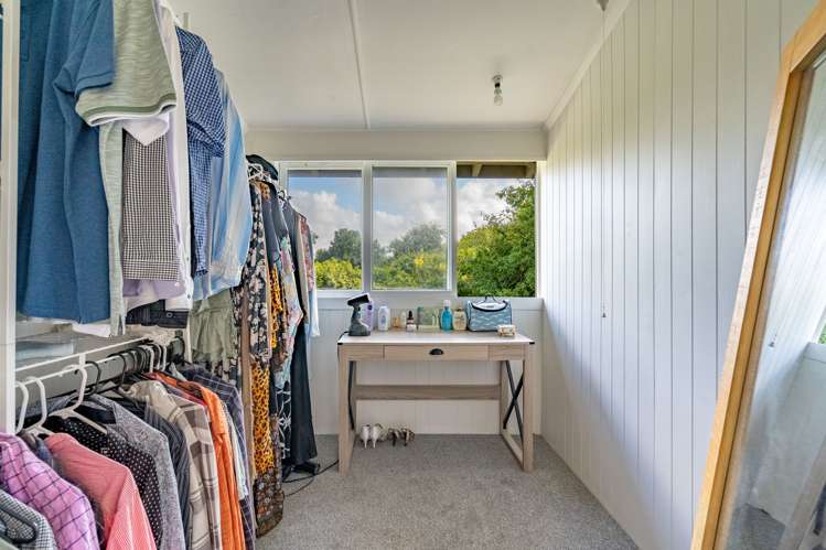 286 Bay Road West Plains_16