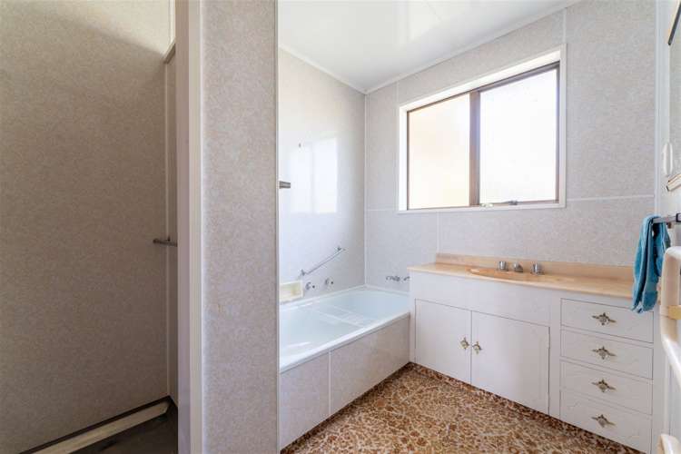 29a Leonard Street Waimate_12