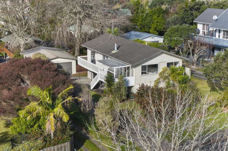 25 Dobell Road Stanmore Bay_22