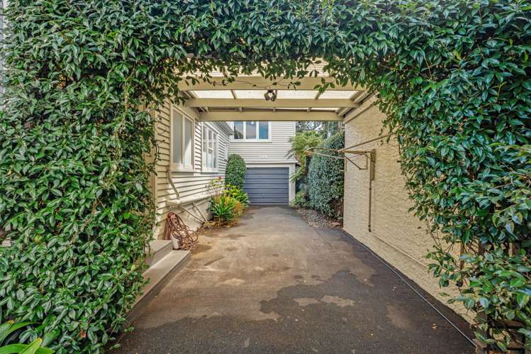 76 Mount Smart Road Onehunga_24