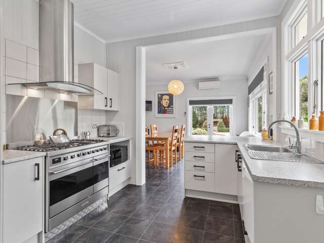 Cosy Corners and Country Calm