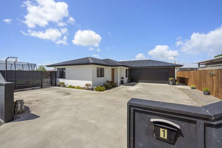 1 Wescombe Grove Feilding_19