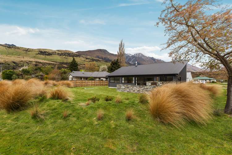 1 Woodley Place Glenorchy_23