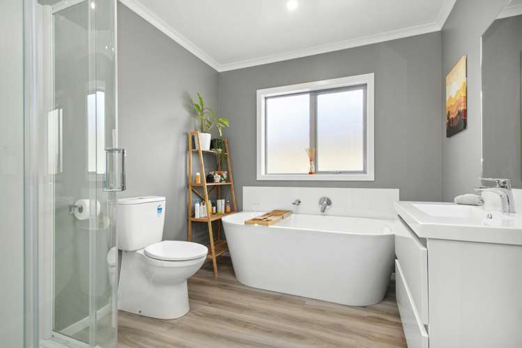 24 Brian Hughes Road Wainuiomata_15