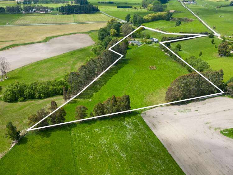 632 Lower Hook Road Makikihi_29