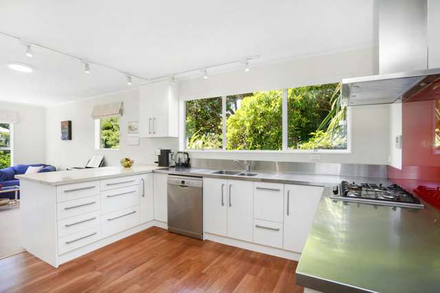 16 Delhi Crescent Khandallah_1