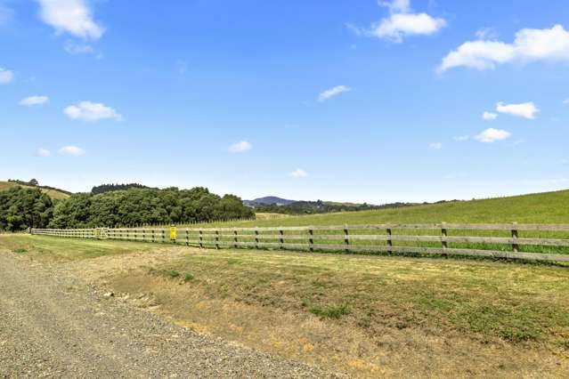 74d Broken Bridge Road Hunua_2