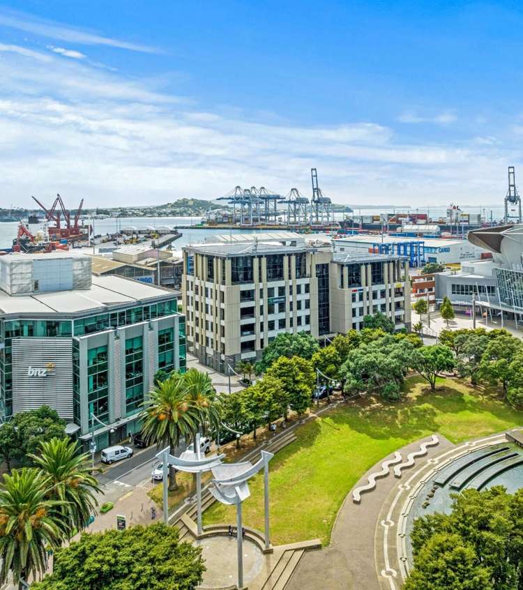 32-34 Mahuhu City Centre_5