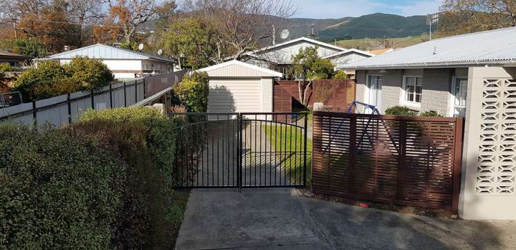 2/11 Leicester Street Stoke_0