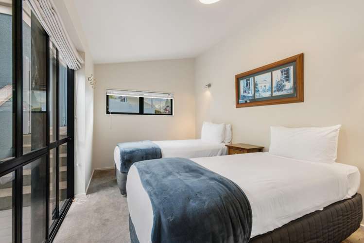 12/151 Frankton Road Queenstown_30