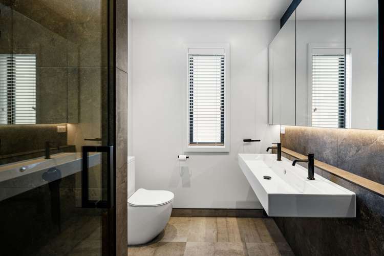 11 Lakewood Lane Cambridge_16