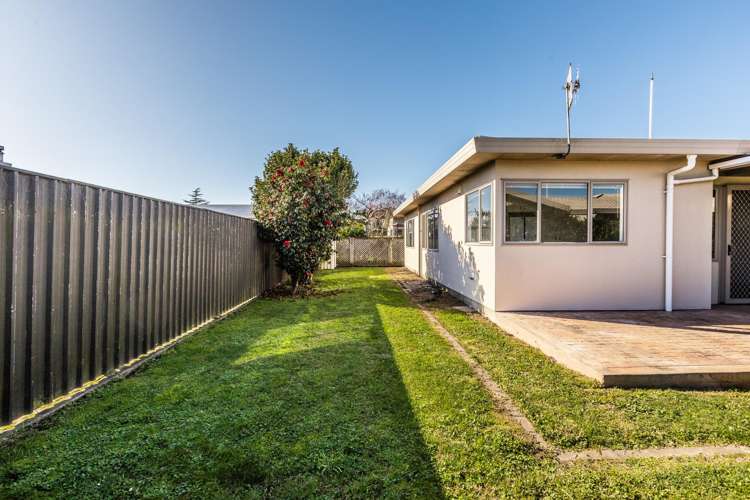 2/52 Te Aute Road Havelock North_7