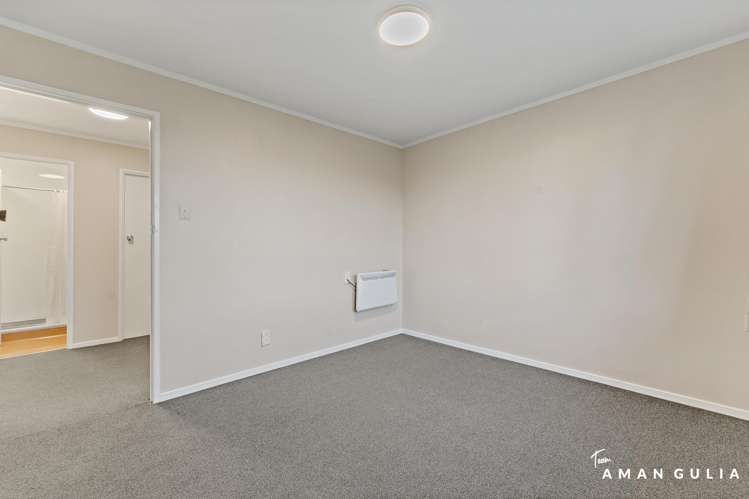20 Grandison Crescent New Lynn_23