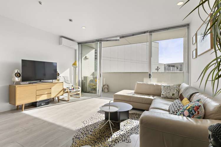 2a/4 Fisher-Point Drive Auckland Central_6