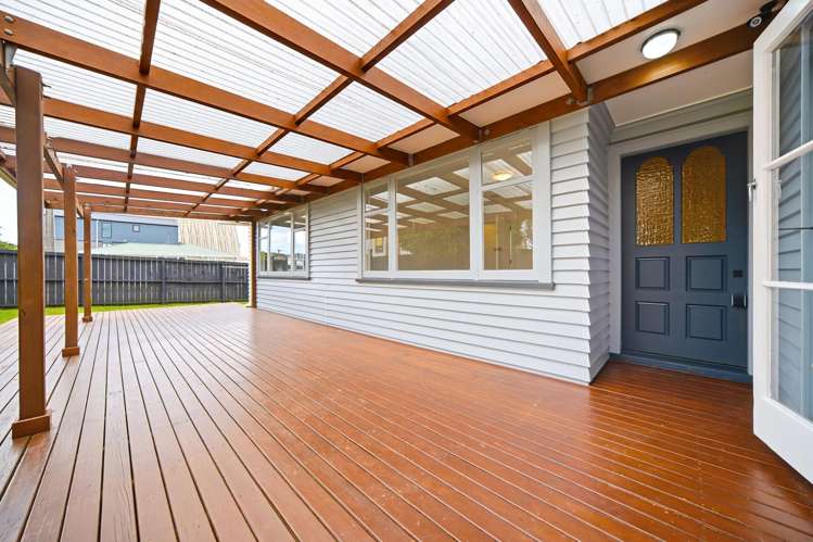 102 Taikata Road Te Atatu Peninsula_16