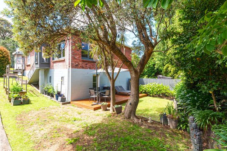 2/37 Eaton Road Hillsborough_14