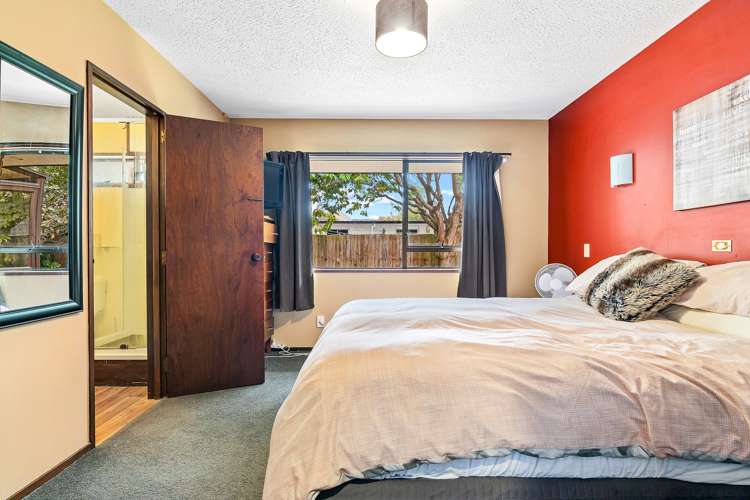 242 Memorial Avenue Burnside_6