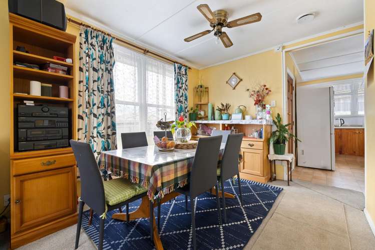 41 Merrington Crescent Aranui_5