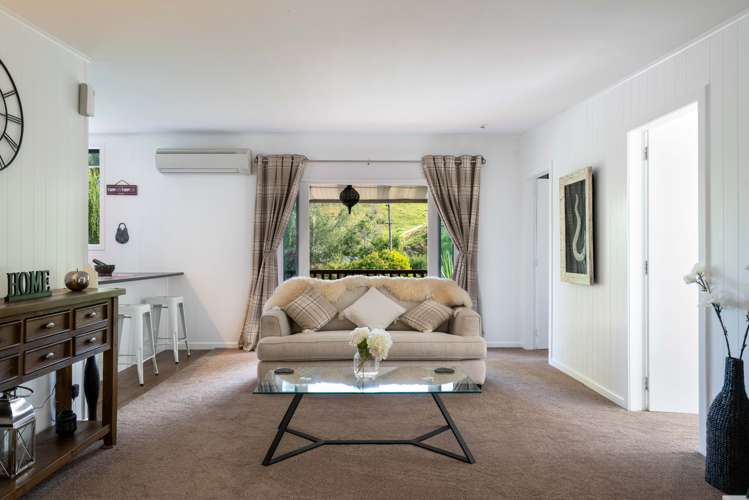 34 Harrington Street Lawrence_4