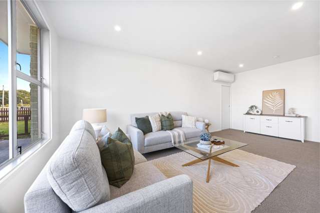 2/99 Briggs Road Shirley_3