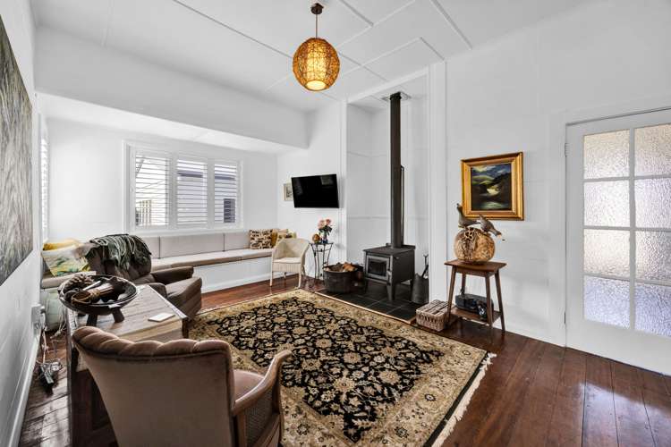 53 Fox Street Opunake_6