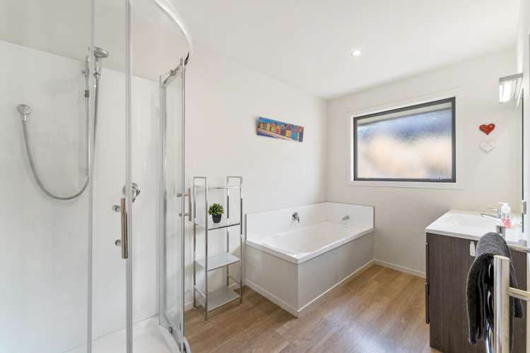 20 Mount Iron Drive Wanaka_15