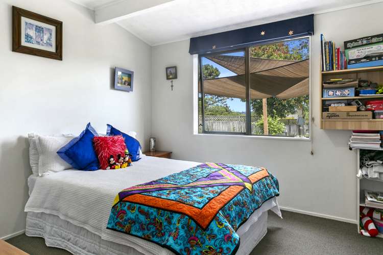 28 Kahurangi Drive Rangatira Park_13