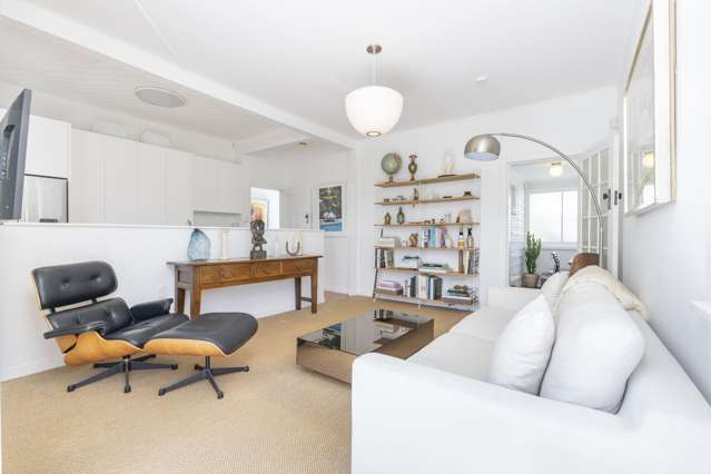 4 Lloyd Avenue Mount Albert_3