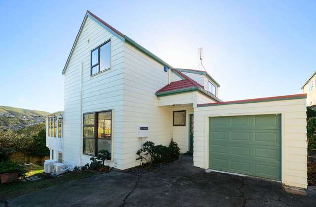 9 Atwood Grove Churton Park_1