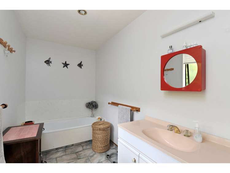 8 Matai Street Duncan Bay_12