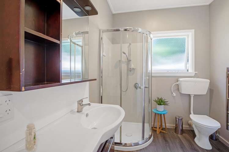 17 High Street Waddington_24