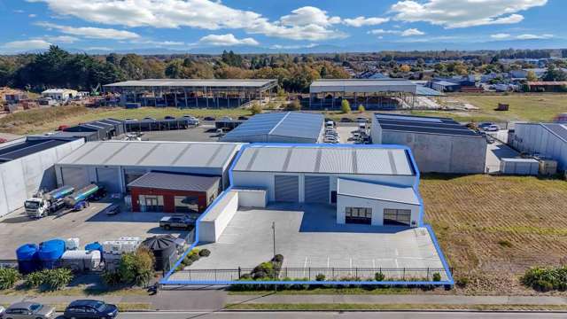 16 Seven Mile Drive Belfast_1