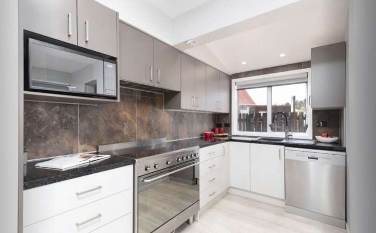 2/25 Kingsbridge Place Newlands_10