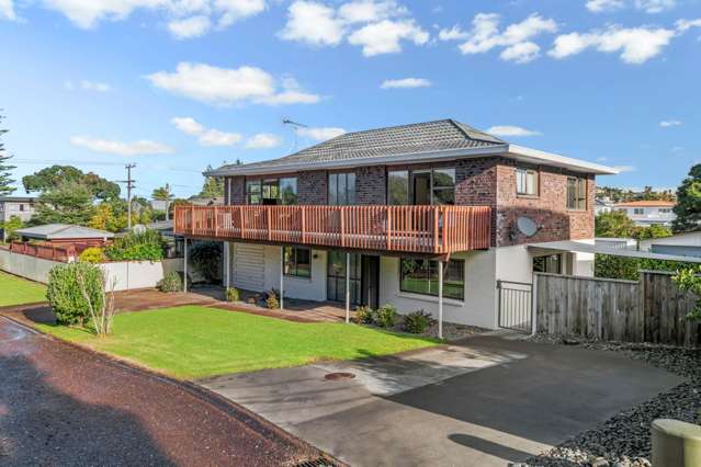 61a Mckenzie Avenue Arkles Bay_1