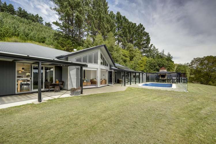 41 Raratu Road Kahuranaki_15