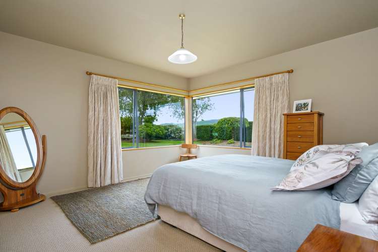 5 Curnow Place Leamington_21