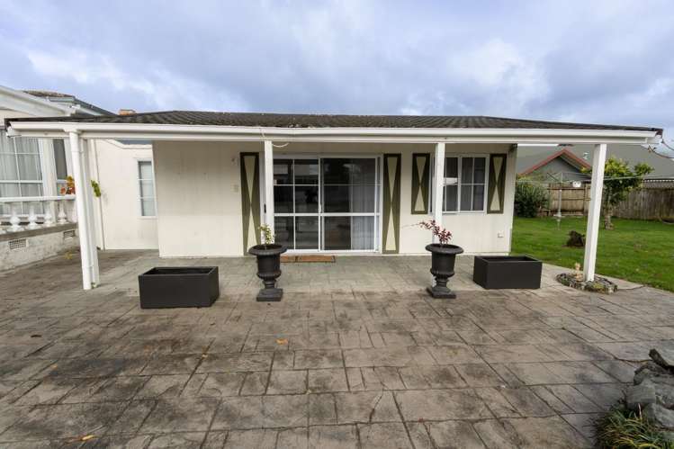 229 Shakespeare Street 11373_13