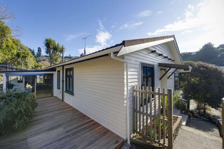 72 Toi Toi Street Toi Toi_18