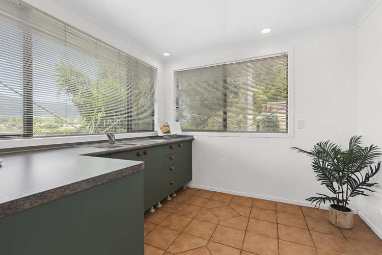 12 Kaitake Place Oakura_33